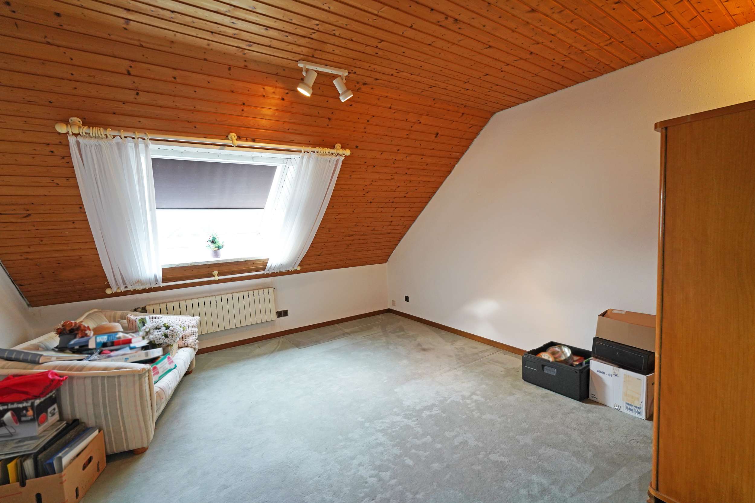 Immobilie in Neuenhaus - Ein Haus, viele Möglichkeiten: Charmantes Wohnhaus zur Nutzung als Ein- oder Zweifamilienhaus! - Bild 8