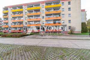 Komfortable 2-Zimmer-Wohnung mit Balkon – ideales Renovierungsobjekt für Anleger oder Eigennutzer