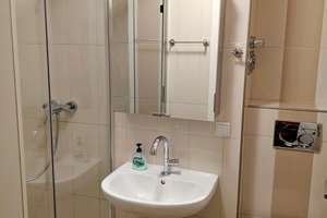 Fully furnished all-inclusive apartment with sunny balcony. – Kurfürsten-Anlage 61, 69115 Weststadt, Heidelberg – Vorschaubild 9