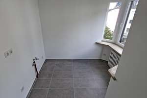 Helles 1-Raum-Appartement ° Fußgängerzone "Hauptstraße" ° – Hauptstr. 48, 42615 Solingen-Mitte, Solingen – Vorschaubild 4