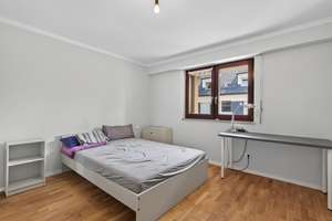 Perfekter Mix aus Ruhe und Stadtnähe - Ideale 2,5-Zimmer-Wohnung mit Balkon und Tiefgarage – Die vollständige Adresse der Immobilie erhältst du vom Anbieter., 70376 Neckarvorstadt, Stuttgart – Vorschaubild 12