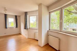 Charmantes Familiendomizil in einer der begehrtesten Lagen Darmstadts – Die vollständige Adresse der Immobilie erhältst du vom Anbieter., 64287 Darmstadt-Ost, Darmstadt – Vorschaubild 32