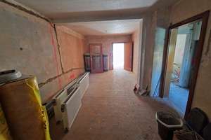 Reihenmittelhaus mit Laden im EG – Die vollständige Adresse der Immobilie erhältst du vom Anbieter., 95233 Helmbrechts – Vorschaubild 7