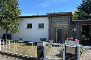 Ab 01.08.! Toller Bungalow beim Britzer Garten mit ca. 60m2 Hobbyfläche zu vermieten! – Die vollständige Adresse der Immobilie erhältst du vom Anbieter., 12349 Britz, Berlin – Vorschaubild 2