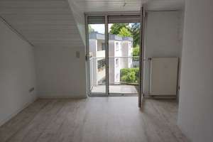 NACHMIETER FÜR SOFORT GESUCHT: Dachgeschosswohnung mit 2 Balkonen in Meschede – An den Baumgärten 8, 59872 Meschede – Vorschaubild 6
