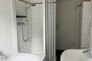 Alles drin: Einbauküche + Balkon + Wanne und Dusche – Arndtstraße 3, 39108 Stadtfeld Ost, Magdeburg – Vorschaubild 6
