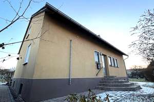 **Einfamilienhaus mit Potenzial & Baugrundstück** – Die vollständige Adresse der Immobilie erhältst du vom Anbieter., 89287 Bellenberg – Vorschaubild 2