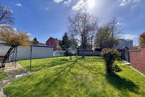 Einfamilienhaus mit großem Grundstück, Doppelgarage + 4 Freistellparkplätzen in Moerser City-Nähe! – Die vollständige Adresse der Immobilie erhältst du vom Anbieter., 47441 Mitte, Moers – Vorschaubild 3