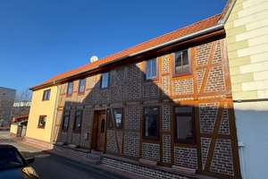 sehr gepflegtes kleines Haus mit gemütlichem Hof inkl. überdachter Terrasse zu verkaufen – Die vollständige Adresse der Immobilie erhältst du vom Anbieter., 36205 Sontra – Vorschaubild 3