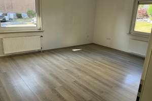 Schöner Wohnen in Hagen Vorhalle! Prima Erdgeschoss-Wohnung mit 2 Zimmern ! – Ostpreußenstraße 9, 58089 Vorhalle, Hagen – Vorschaubild 2