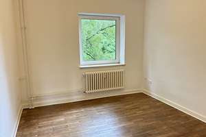 Interessante 2,5 Zimmerwohnung mit Balkon – Lüderitzstraße 16, 24149 Neumühlen-Dietrichsdorf, Kiel – Vorschaubild 2