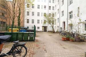 Bezugsfreie 1-Zimmer-Altbauwohnung in Wilmersdorf | Einbauküche | Keller | 36 m² | sehr gute Lage! – Die vollständige Adresse der Immobilie erhältst du vom Anbieter., 10713 Wilmersdorf, Berlin – Vorschaubild 15