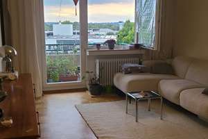 2-Zimmer Wohnung mit Balkon, Aufzug und Stellplatz