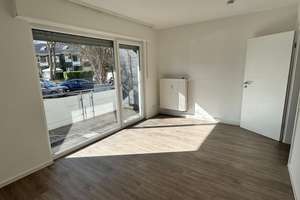 In Bonn! Gepflegte 2-Zimmer Wohnung mit zwei Balkone!