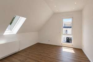 Hochwertig kernsanierte 3-Zimmer-Wohnung mit Designbad und Einbauküche – Silberstraße 4, 30655 Groß-Buchholz, Hannover – Vorschaubild 11