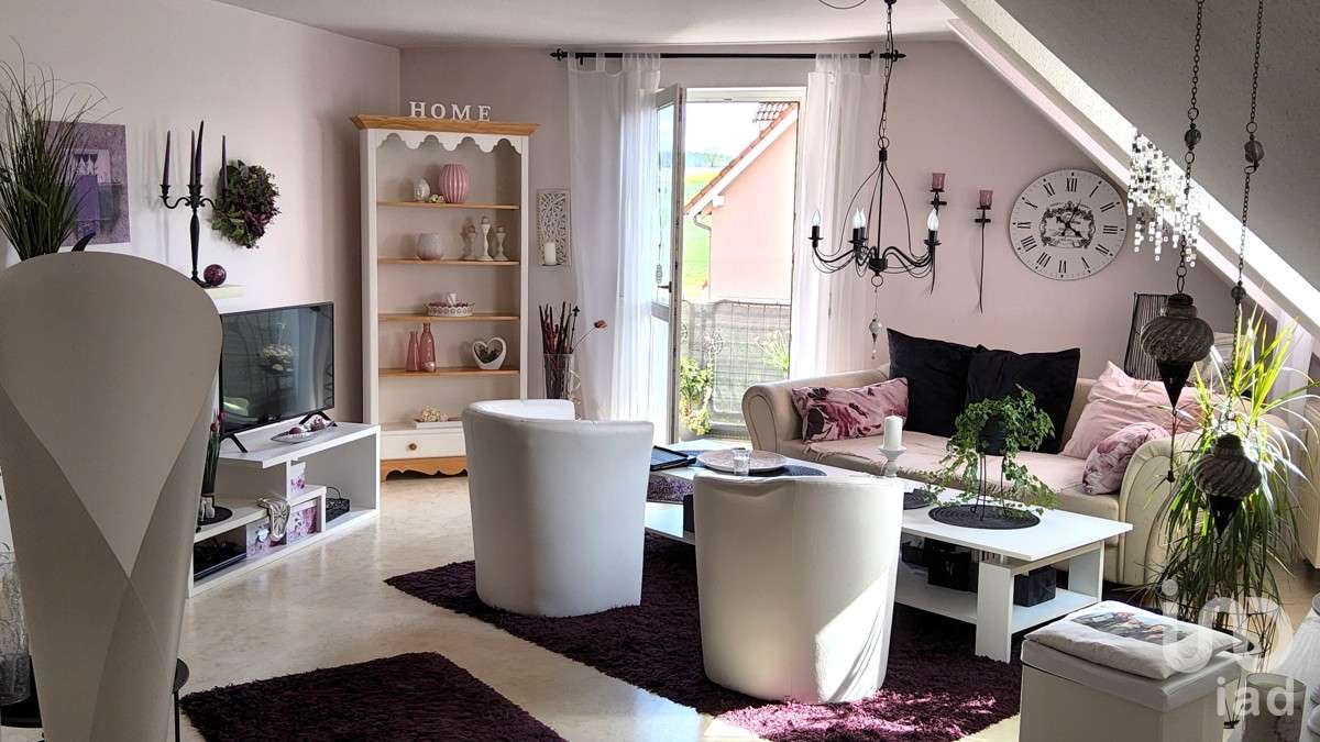 Immobilie in Küps - Traumhafte Dachgeschosswohnung mit Balkon in ruhiger Lage von Küps - ideal für Kapitalanleger - Bild 1