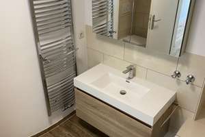 Saniertes DHH mit Dachterrasse mit Fernblick  – Die vollständige Adresse der Immobilie erhältst du vom Anbieter., 65205 Nordenstadt, Wiesbaden – Vorschaubild 12