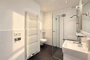 Luxuswohnung am Zwenkauer See – 3 Zimmer | Seeblick | Designerküche | großer Balkon | Klimaanlage | – 4442 Zwenkau – Vorschaubild 8