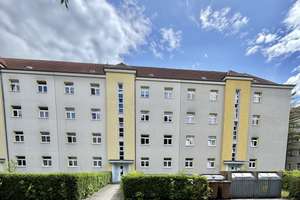 3-Zimmer-Wohnung mit Loggia und Blick ins Grüne im beliebten Striesen – Fürstenwalder Straße 13, 1277 Striesen-Ost, Dresden – Vorschaubild 2