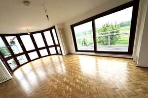 GROSSZÜGIGE OG-WOHNUNG -  4 Zi mit BALKON - 2 BÄDER - ca. 133 m² Wfl. - GRÜNE LAGE - PERSEBECK