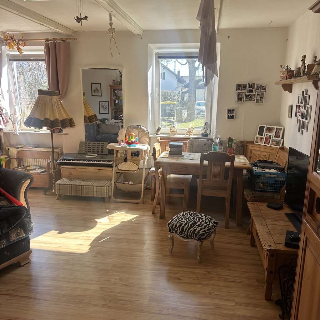 Immobilie in Fuchstal - Sonnige Zweizimmerwohnung mit schönem Garten - Bild 1