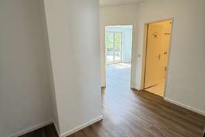 ab 01. 06 - große 1-Zimmer-Wohnung – Die vollständige Adresse der Immobilie erhältst du vom Anbieter., 85586 Poing – Vorschaubild 3