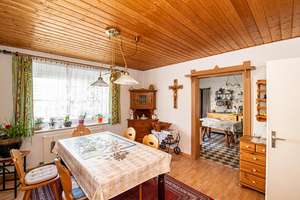 Gemütliches Einfamilienhaus mit Einliegerwohnung – Die vollständige Adresse der Immobilie erhältst du vom Anbieter., 94327 Bogen – Vorschaubild 13