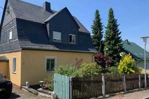 Charmantes Einfamilienhaus mit großem Garten in ruhiger Lage