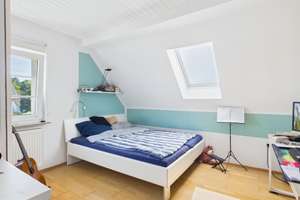 Köln-Holweide, modernisiertes, freistehendes Einfamilienhaus in familienfreundlicher Wohnlage – Die vollständige Adresse der Immobilie erhältst du vom Anbieter., 51067 Holweide, Köln – Vorschaubild 14
