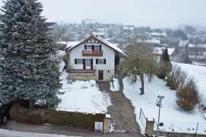 Vielseitiges Wohnhaus mit Anbau, Fernblick und großzügigem Grundstück – Alte Römerstr. 12, 84364 Bad Birnbach – Vorschaubild 10
