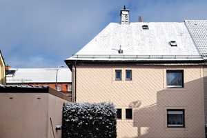Ansprechende DHH mit Potenzial zum Ausbau – Hof (Kreis) – Vorschaubild 3