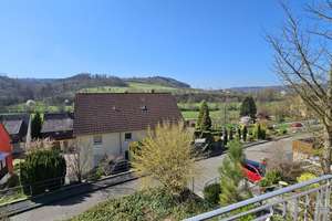 Haus mit ELW - gepflegt und viel Platz! – Die vollständige Adresse der Immobilie erhältst du vom Anbieter., 74214 Schöntal – Vorschaubild 2