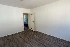 Helle 3 Zimmer Wohnung im 2 OG// Remscheid – Lenneperstr 22, 42855 Zentralpunkt, Remscheid – Vorschaubild 7
