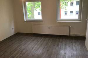 Willkommen Zuhause: 2-Zimmer-Wohnung – 23564 Sankt Gertrud, Lübeck – Vorschaubild 2