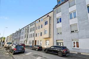 Charmante 3-Zimmer-Dachgeschosswohnung in Duisburg-Wanheimerort – Die vollständige Adresse der Immobilie erhältst du vom Anbieter., 47055 Wanheimerort, Duisburg – Vorschaubild 2