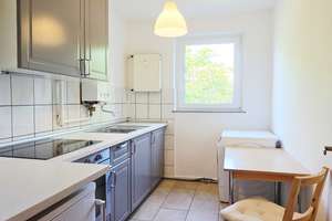 Freie 2-Zimmer-Wohnung mit Blick ins Grüne im gewachsenen Bülowkiez nahe Kleistpark in Schöneberg! – Die vollständige Adresse der Immobilie erhältst du vom Anbieter., 10783 Schöneberg, Berlin – Vorschaubild 7