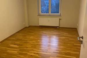 Charmante 3-Zimmer-Wohnung mit 2 Bädern und 2 Balkonen im 3.OG in Dresden-Gruna – Heynahtsstraße 3, 1309 Gruna, Dresden – Vorschaubild 4