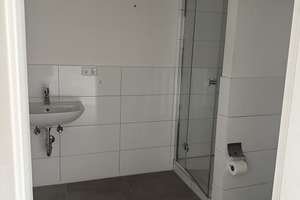 Schöne DG wohnung – Mangenberger Straße 98, 42655 Solingen-Mitte, Solingen – Vorschaubild 12
