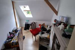 Lichtdurchflutete Dachgeschoss Wohnung | 2 Zimmer, Küche, Hochbett & Badewanne | Haustiere "Ja" – Prüssingstraße 17, 7745 Göschwitz, Jena – Vorschaubild 5