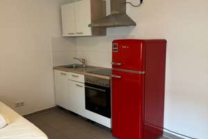 Zuhause mit modernisiertem Ambiente in der Karlsruher Innenstadt-West – Die vollständige Adresse der Immobilie erhältst du vom Anbieter., 76133 Innenstadt-West, Karlsruhe – Vorschaubild 3