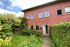 Reihenendhaus direkt am Elbe-Lübeck-Kanal – Die vollständige Adresse der Immobilie erhältst du vom Anbieter., 23560 Moisling, Lübeck – Vorschaubild 2