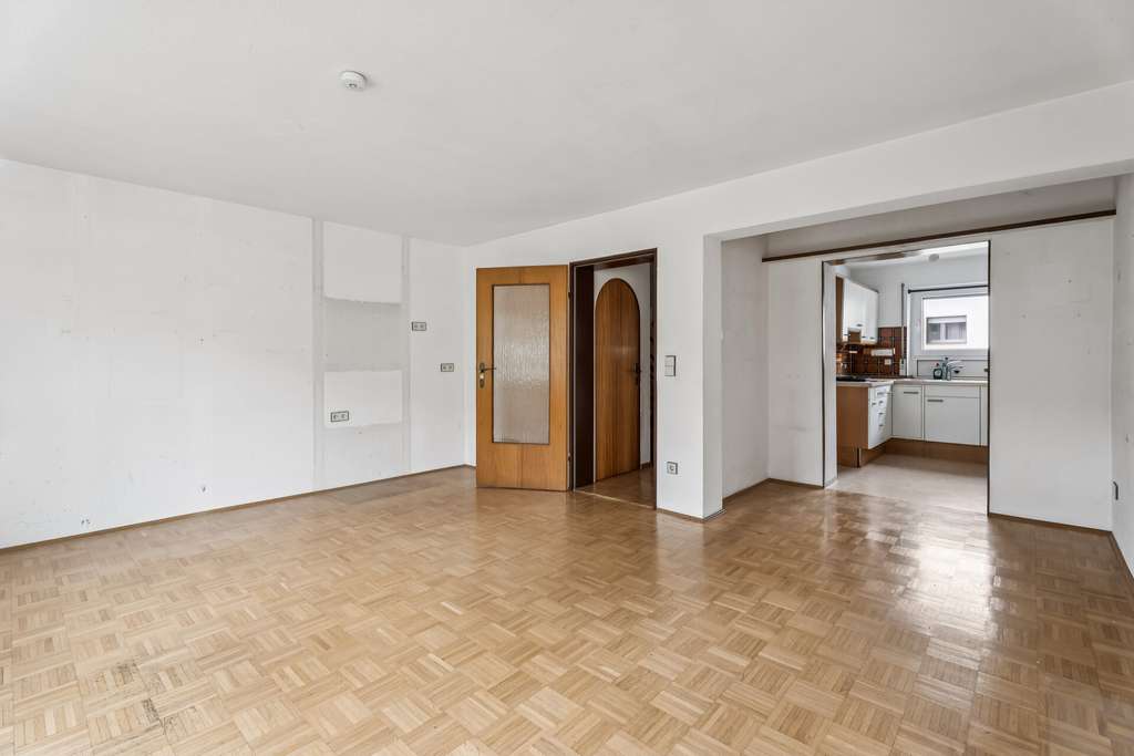 Immobilie in Elchingen - Familienfreundliches Reihenmittelhaus mit Wintergarten in Thalfingen! - Bild 4