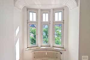 Flingern-Nord / Stil-Altbau / Einbauküche: Großzügige 2-Raum Wohnung