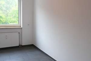 SANIERTE 2-Zimmer-Wohnung im 4. OG mit Balkon und Fahrstuhl in Düsseldorf – Torfbruchstraße 71, 40625 Gerresheim, Düsseldorf – Vorschaubild 16