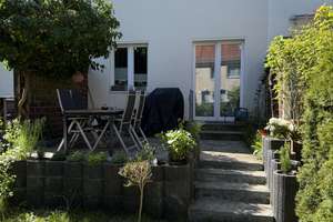 Saniertes Reihenhaus mit Garten in Adlershof – Husstraße 63, 12489 Adlershof, Berlin – Vorschaubild 22