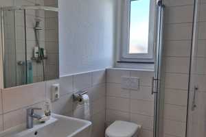 Moderne 5-Zimmer-Doppelhaushälfte mit Fußbodenheizung, gehobener Ausstattung & EBK – Kleine Brückenstraße 16D, 61352 Hochtaunuskreis – Vorschaubild 8