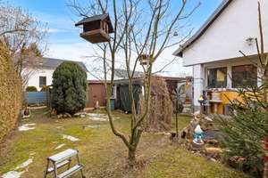 Charmantes Gevierthaus  mit Entwicklungsmöglichkeiten am Landshuter Moniberg – Die vollständige Adresse der Immobilie erhältst du vom Anbieter., 84028 Peter und Paul, Landshut – Vorschaubild 1