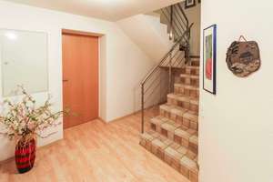 Wohlfühloase: Zuhause in schöner, ruhiger Lage in Monschau -  2 Bungalows und Einliegerwohnung – Die vollständige Adresse der Immobilie erhältst du vom Anbieter., 52156 Monschau – Vorschaubild 8