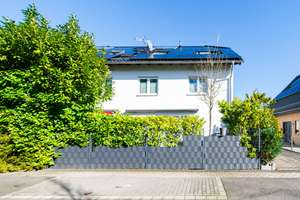 Modernes Quadrohaus – bezugsfertig, hochwertig ausgestattet, mit Photovoltaikanlage, EEK: A – Die vollständige Adresse der Immobilie erhältst du vom Anbieter., 42655 Burg/Höhscheid, Solingen – Vorschaubild 2