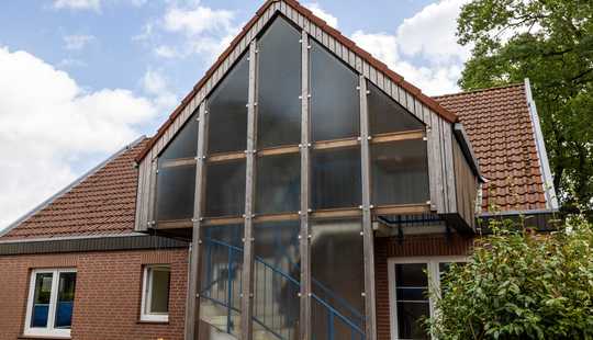 Bild von *** 2 PARTEIEN - EG (ex) PRAXIS und DG große WOHNUNG ***